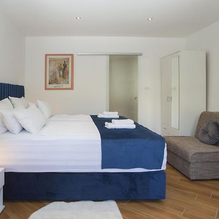 Guest House Kuseta Сплит Екстериор снимка