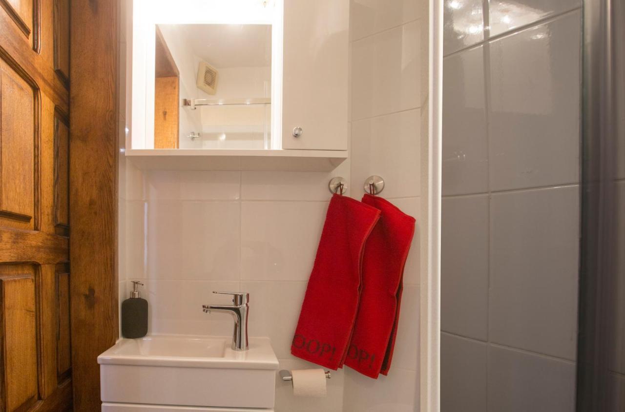 Guest House Kuseta Сплит Екстериор снимка