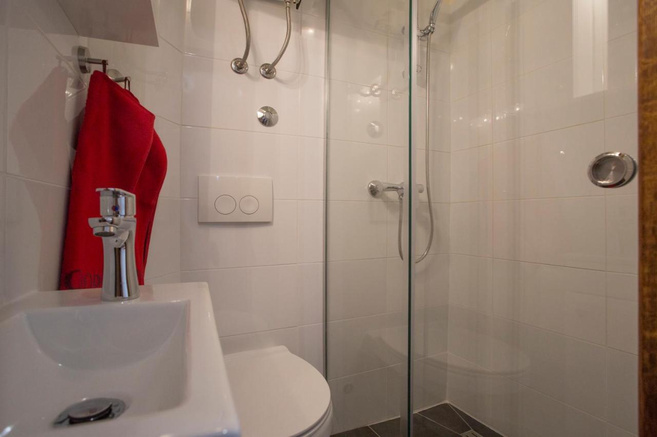 Guest House Kuseta Сплит Екстериор снимка