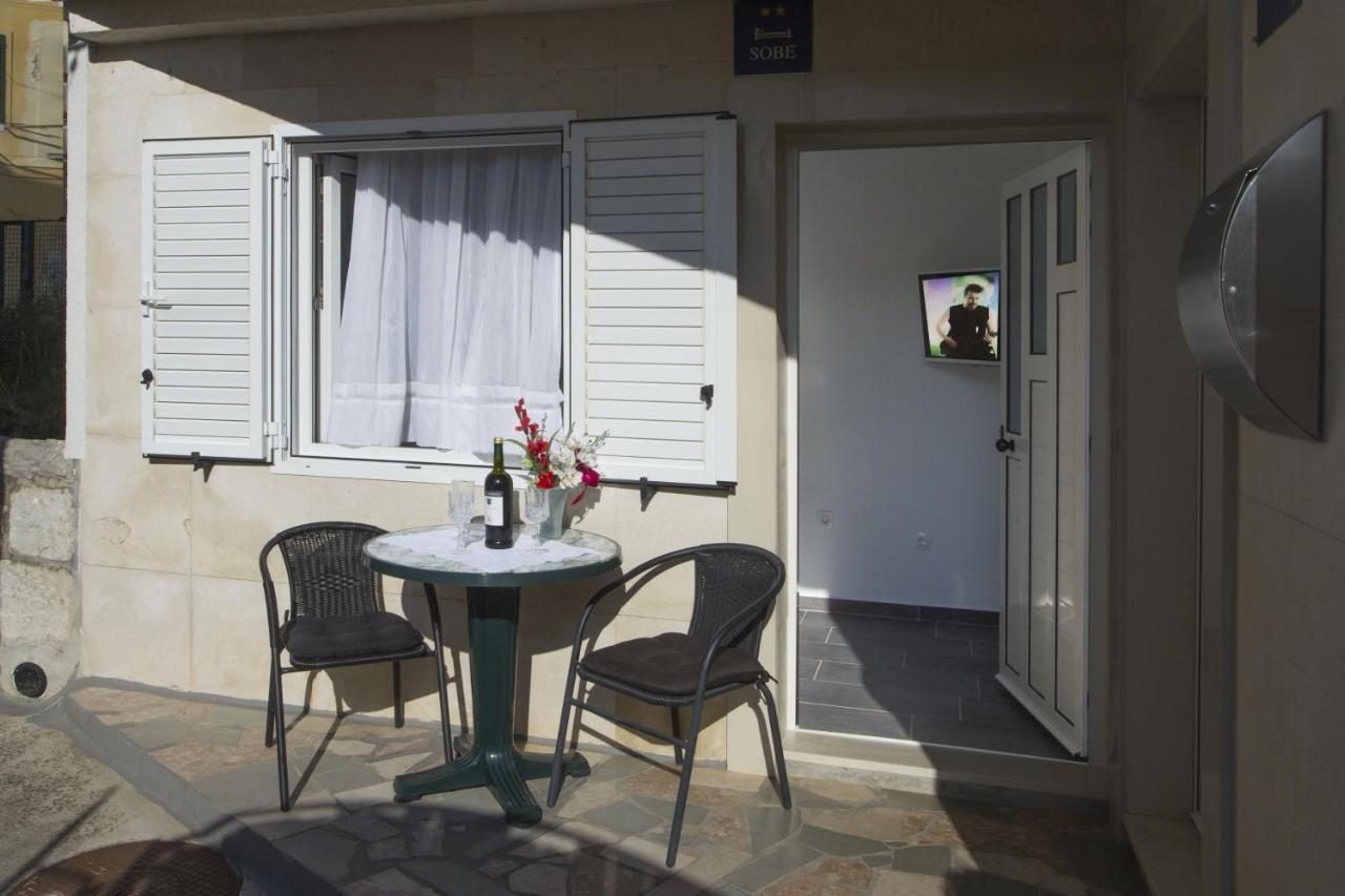 Guest House Kuseta Сплит Екстериор снимка
