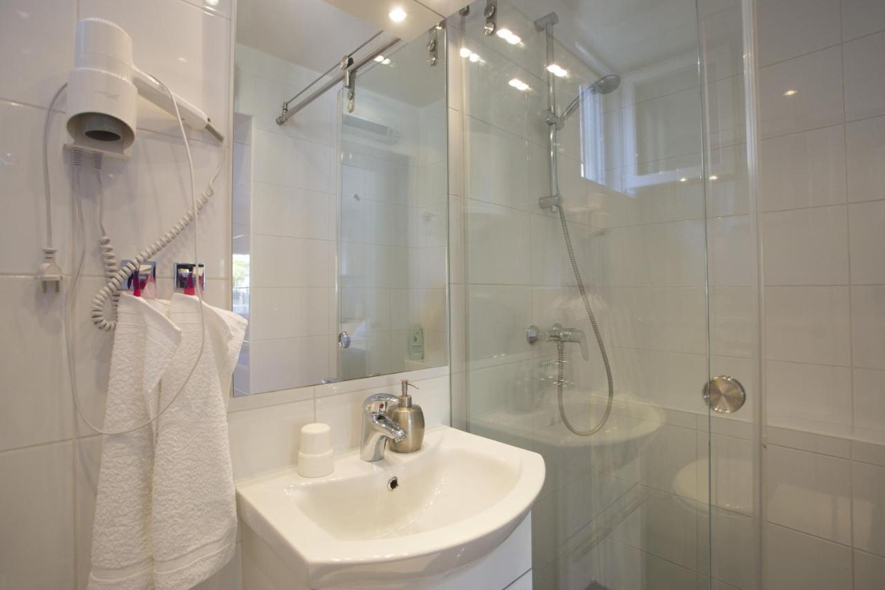 Guest House Kuseta Сплит Екстериор снимка